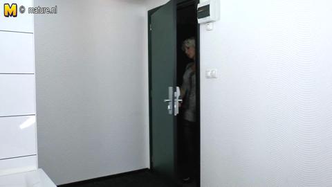 7216